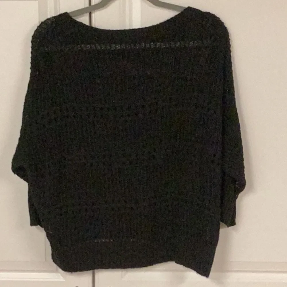 Express Sweater - Picture 2 of 4